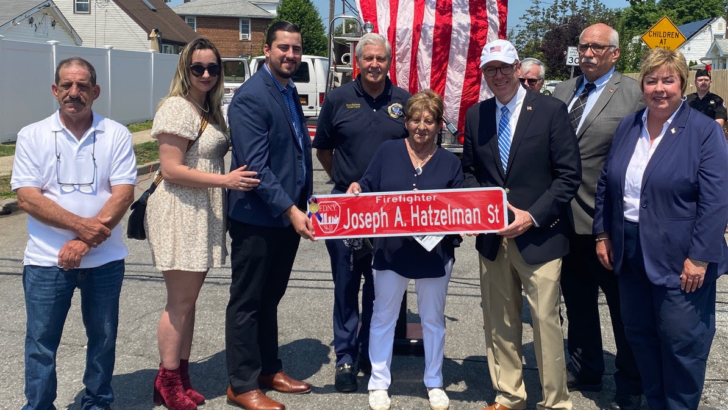 Hatzelman Street Sign