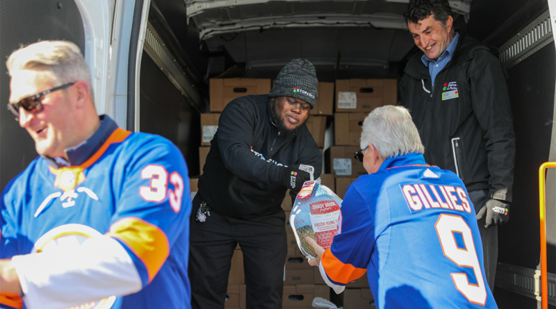 Islanders Stop And Shop Turkeys