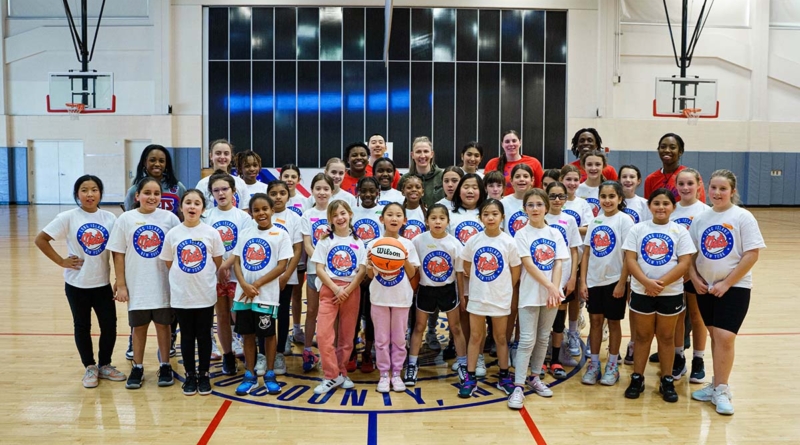 Li Nets Clinic Girls